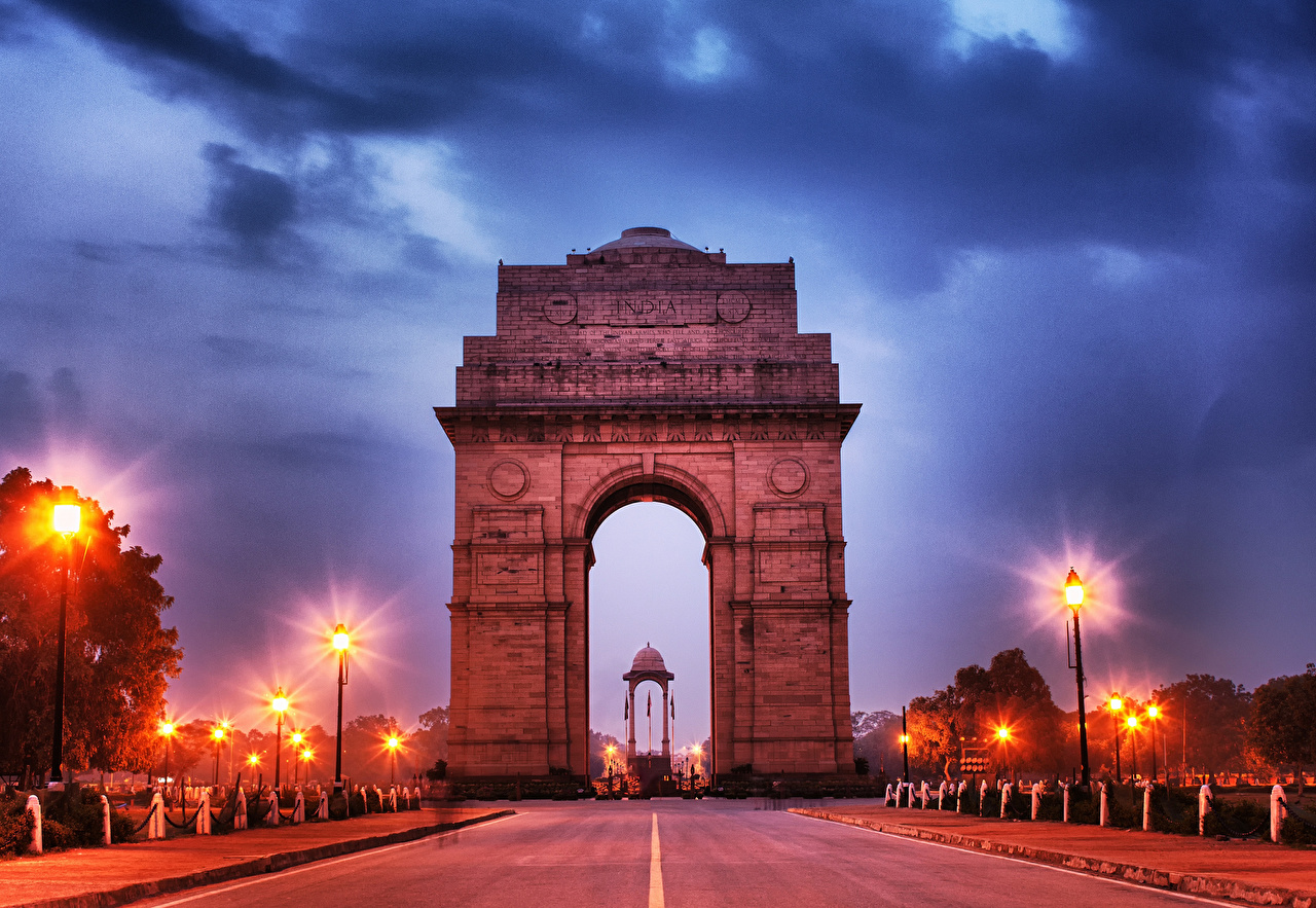 self-drive-car-rental-delhi-gurgaon-noida_revv-blog